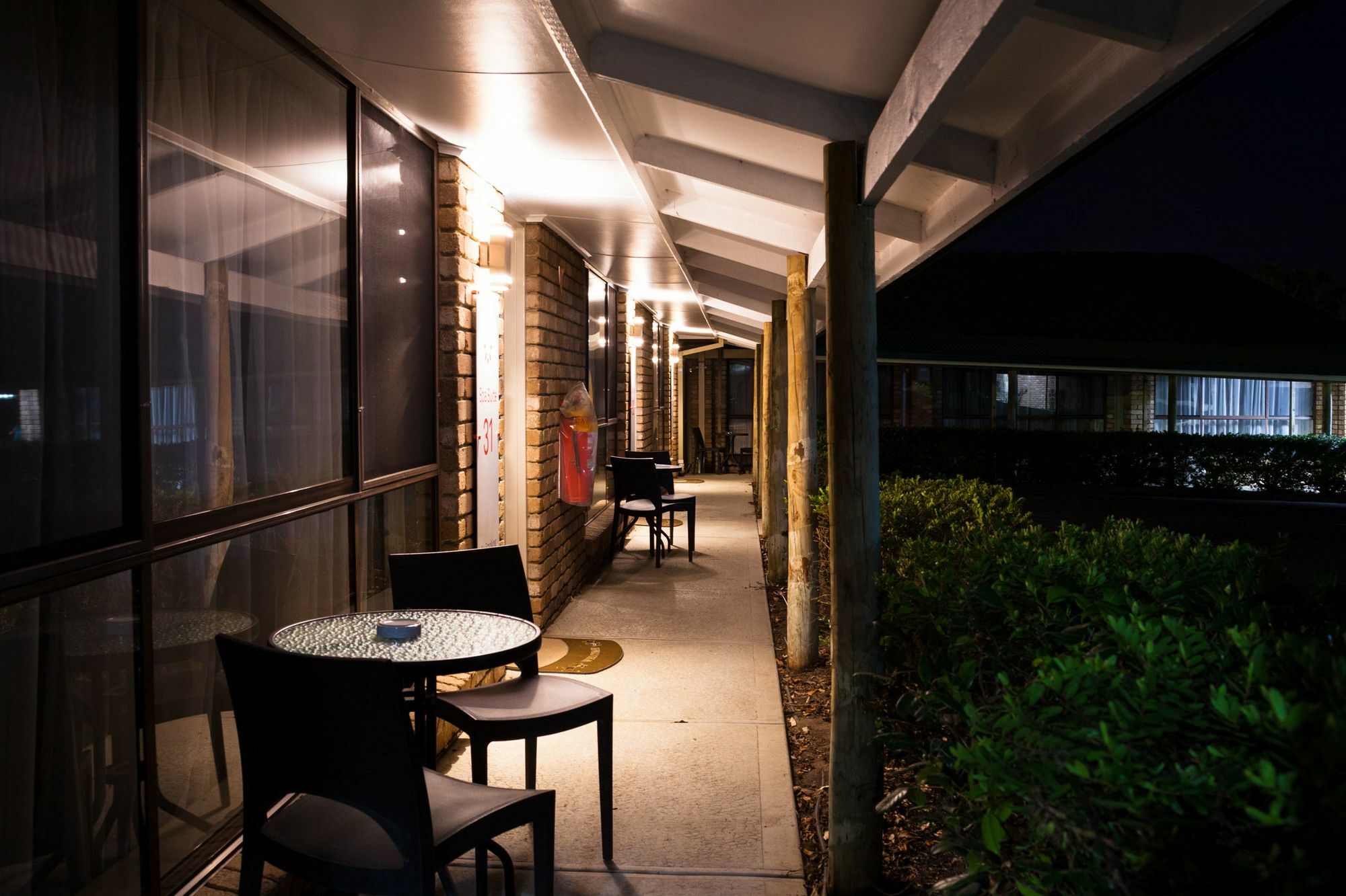 Farnham Court Motel And Restaurant Morwell Buitenkant foto